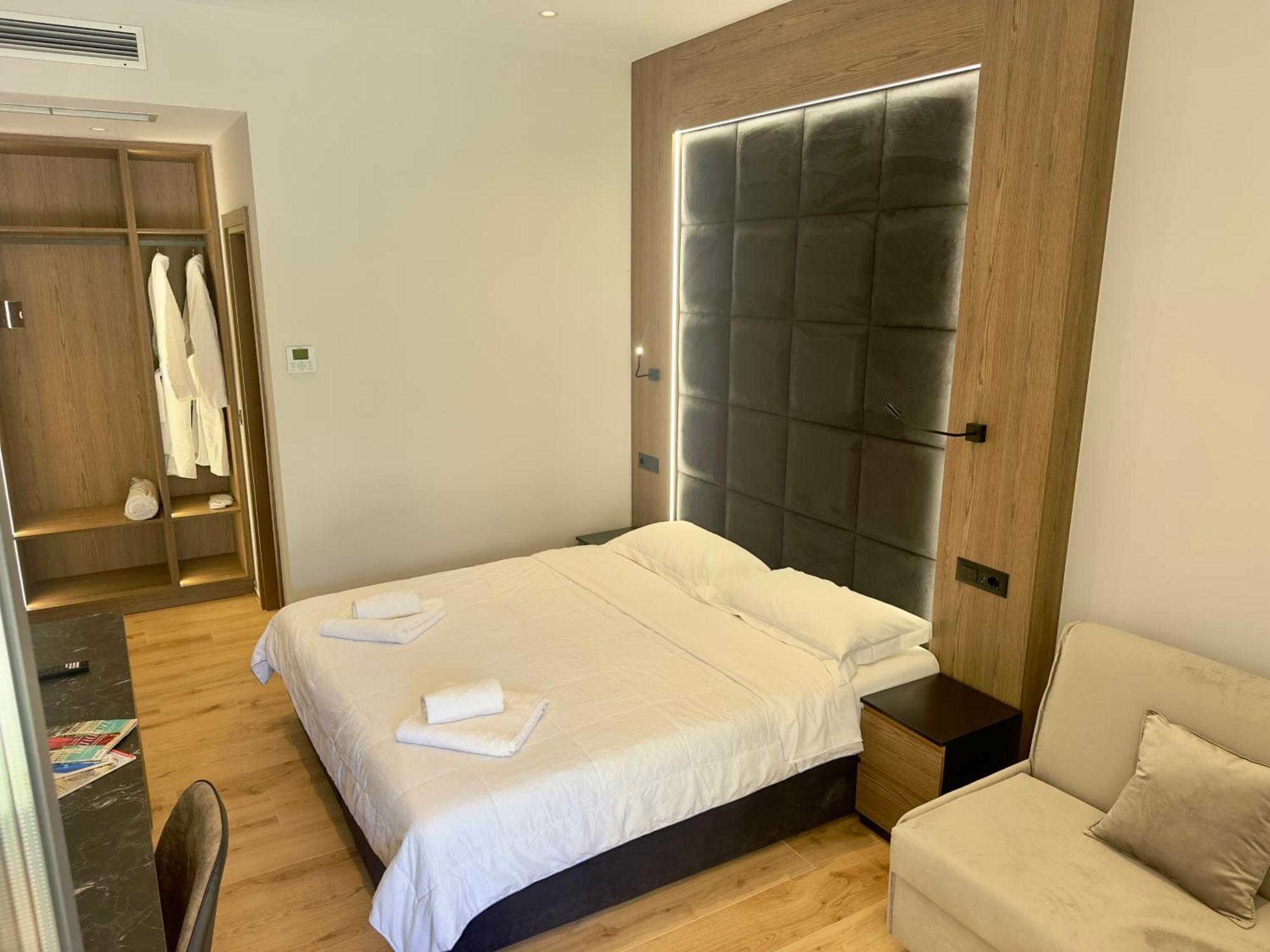 Elmar Comfort Vlorë Exterior foto